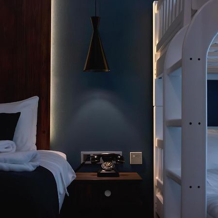 Hotel Twenties Tbilisi - Stay & Dine Buitenkant foto