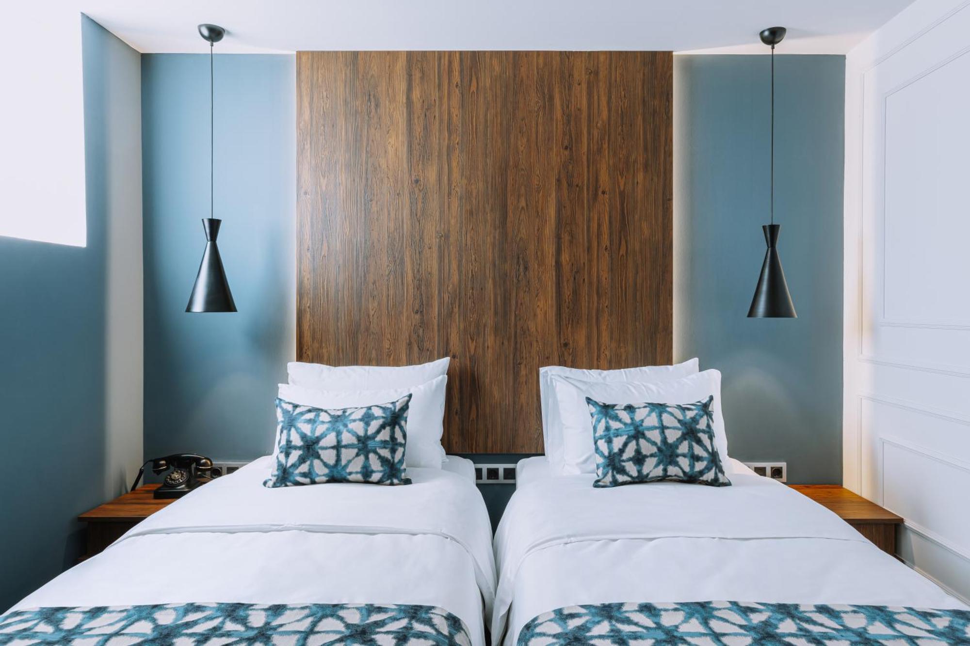 Hotel Twenties Tbilisi - Stay & Dine Buitenkant foto