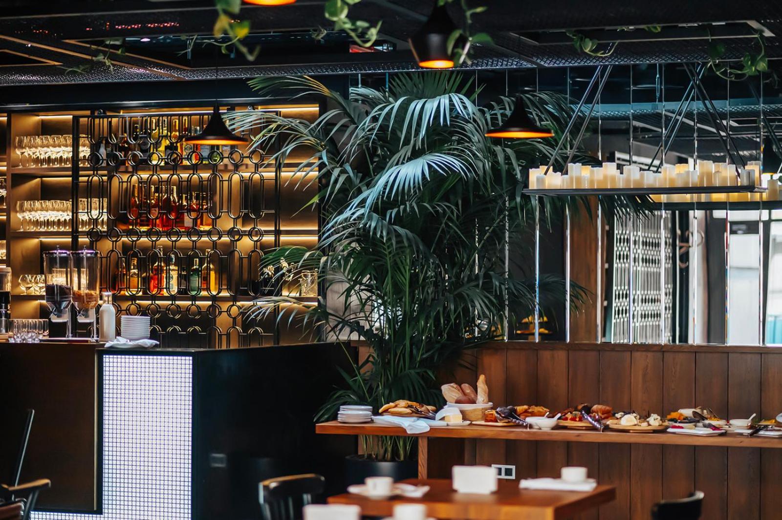 Hotel Twenties Tbilisi - Stay & Dine Buitenkant foto